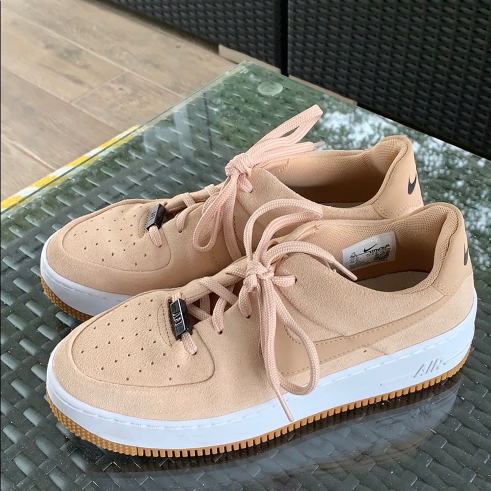 Pink Suede Air force one’s